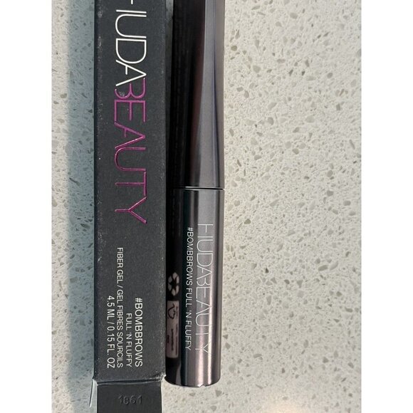 HUDA BEAUTY BombBrows full & fluffy fiber gel 3 caramel blonde new in box - Picture 5 of 6